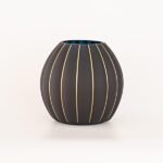 ΓΥΑΛΙΝΟ ΒΑΖΟ, ΜΕ ΧΡΥΣΕΣ ΓΡΑΜΜΕΣ, 10,5x21,5x21cm (600-45434)