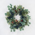 ΣΤΕΦΑΝΙ, ΜΕ ΜΠΛΕ BERRY ΚΑΙ ΠΡΑΣΙΝΟΥΣ ΦΙΟΓΚΟΥΣ, 60cm (600-45533)