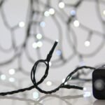 ΣΕΙΡΑ, 300 LED 3mm, 31V ΜΕΤΑΣΧΗΜΑΤΙΣΤΗ, 8 ΠΡΟΓΡΑΜΜΑΤΑ, ΠΡΑΣΙΝΟ PVC ΚΑΛΩΔΙΟ, ΛΕΥΚΟ LED ΑΝΑ 5cm, ΠΡΟΕΚΤΑΣΗ ΠΑΡΟΧΗΣ 3m, ΙΡ44 (601-11540)