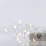 XMAS ΛΑΜΠΑΚΙ ΣΕΙΡΑ 12 MINI LED ΜΠΑΤΑΡΙΑΣ 2xCR2032 ΑΣΗΜΙ ΧΑΛΚΙΝΟ ΚΑΛΩΔΙΟ ΘΕΡΜΟ ΛΕΥΚΟ LED ANA 10cm IP20 (600-07901)